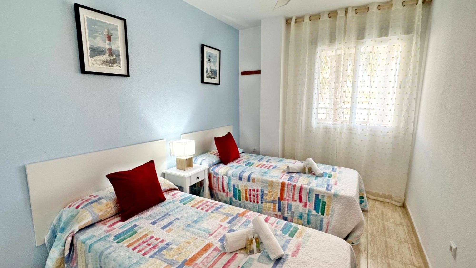 Poligono - Playa San Fernando Apartment Oliva Luaran gambar