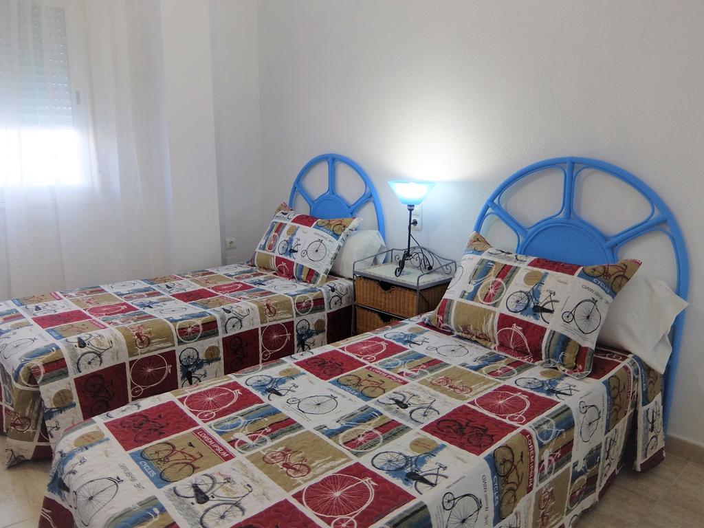 Poligono - Playa San Fernando Apartment Oliva Luaran gambar