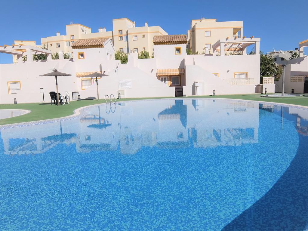 Poligono - Playa San Fernando Apartment Oliva Luaran gambar
